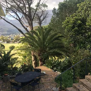 https://mountain-magic-garden-suites.hotels-capetown.com